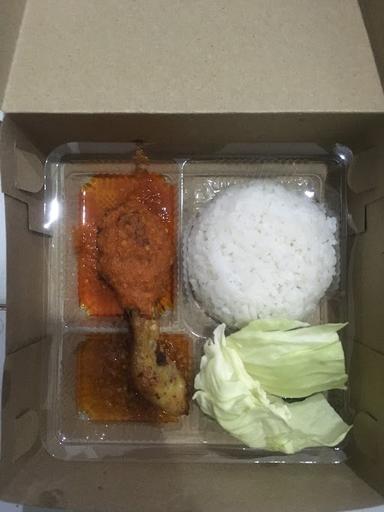 NASI BEBEK/AYAM GORENG CABANG PAK NAN TIDAR