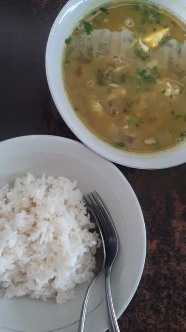 SOTO AYAM LAMONGAN CAK HAR WIYUNG