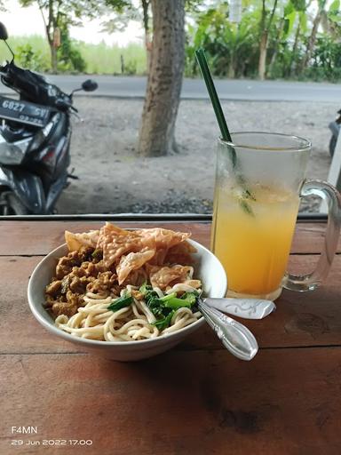 BAKSO JAWA N COFFEE