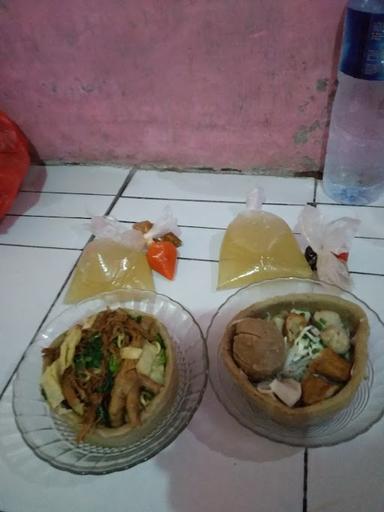 MIE AYAM & BAKSO MANGKOK (GENENGAN)