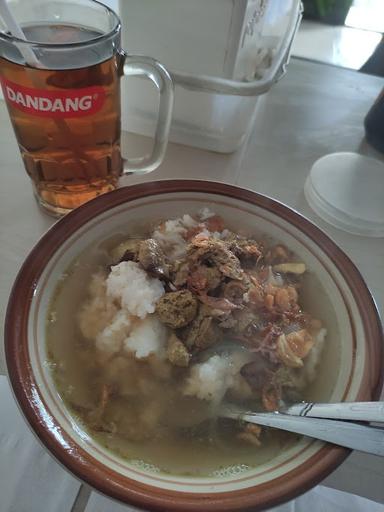 SOTO AYAM DAN NASI GORENG CAK IP