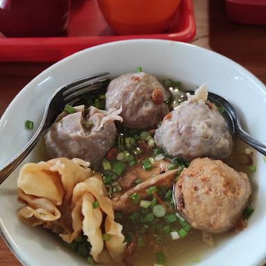 BAKSO CAK TOHA CAB. MALANG