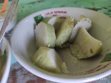 BAKSO KOTAK CAK RIE