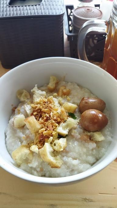 BUBUR GORENG JUANG