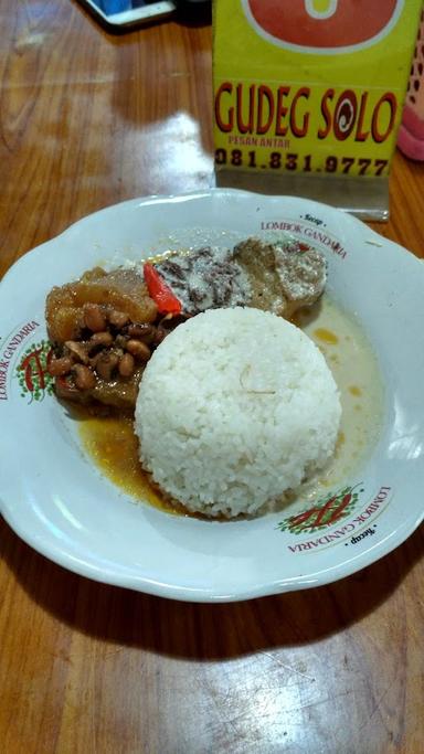 DEPOT GUDEG SOLO