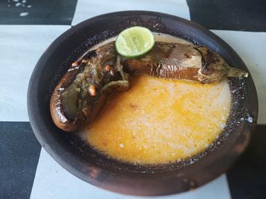 IKAN BAKAR HANA KITCHEN