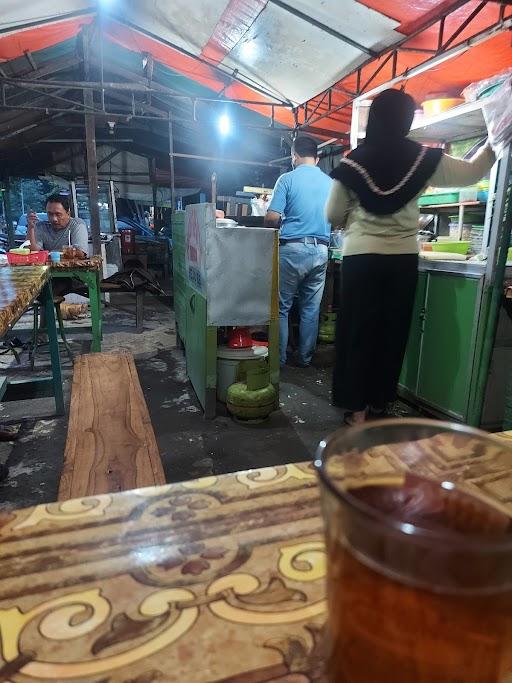 WARUNG JAMBOEN