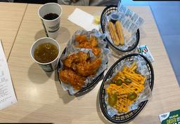 Photo's Wingstop - Jemursari