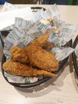 Photo's Wingstop - Jemursari