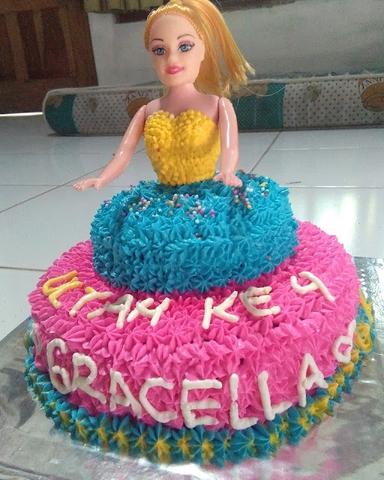 TIGA BERLIAN CAKE