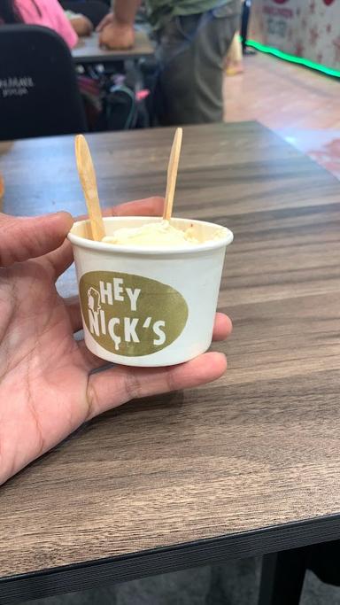 NICK'S HOMEMADE ICE CREAM