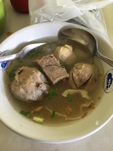 BAKSO GOYANG LIDAH PAK JONI