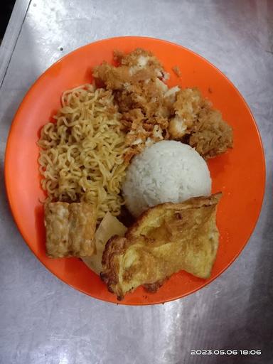 SENTRA WISATA KULINER BENTUL