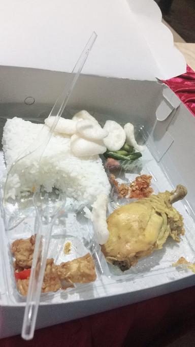 WARUNG NASI BU FATIMAH