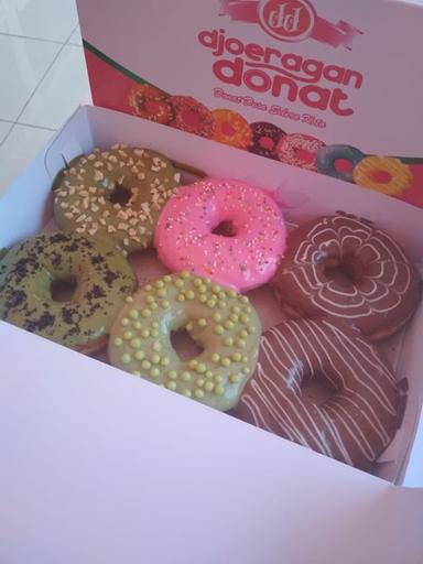 DJOERAGAN DONAT