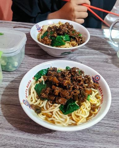 MIE AYAM MAS KURIT