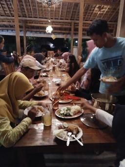 Photo's Rumah Makan Bu Wiwik