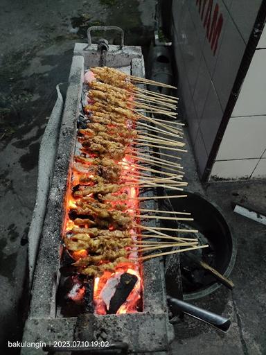 SATE AYAM HARDIYANTO