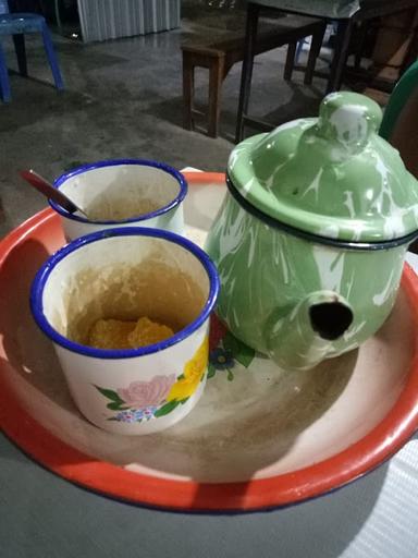 SOTO MBAK DINA LOGANDENG