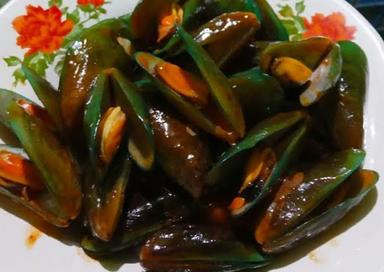 WAROENG SEAFOOD PAK JONS