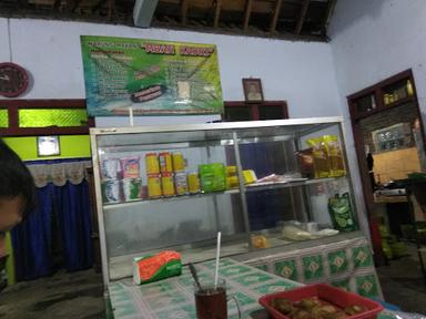 WARUNG MAKAN MBAH KADRI