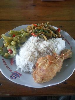 Photo's Warung Makan Primadona