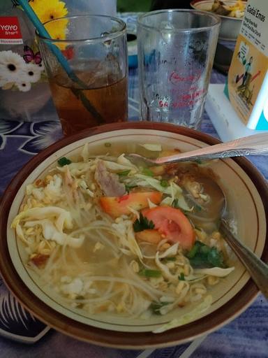 WARUNG SOTO AYAM KAMPUNG BU NGATIR