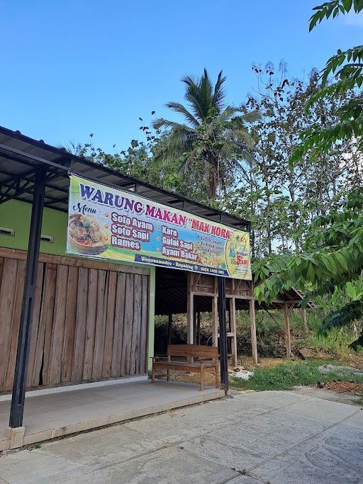 WARUNG MAK KOM