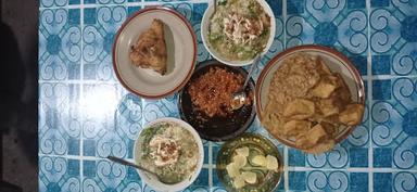 WARUNG SOTO AYAM MBAH JOBROS