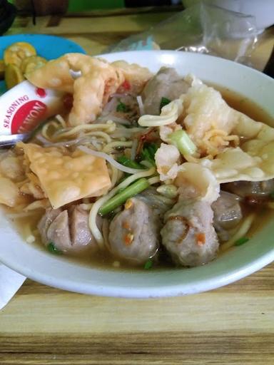 https://horego-prod-outlets-photos.s3.ap-southeast-3.amazonaws.com/horego.com/balikpapan-selatan/restaurant/bakso-pakle-agus-ring-road/review/thumbnail/af1qipmqiqbcicqjhpvpygkp7bqljfptf08m_kewpqnp.jpg