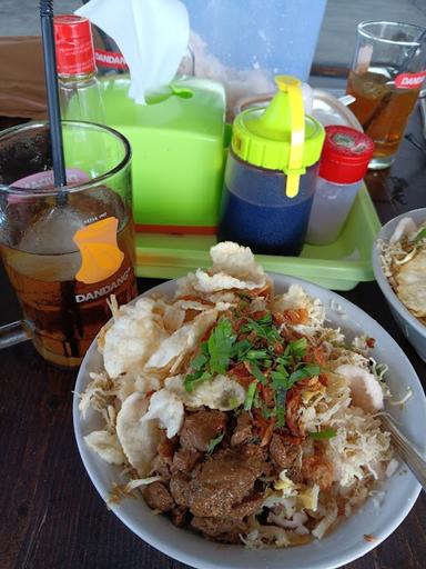 https://horego-prod-outlets-photos.s3.ap-southeast-3.amazonaws.com/horego.com/balikpapan-selatan/restaurant/bubur-ayam-kang-maman/review/thumbnail/af1qipnz8m69fbz1gmb_8eeo0y6h9xhoew9jqwl4yfrx.jpg