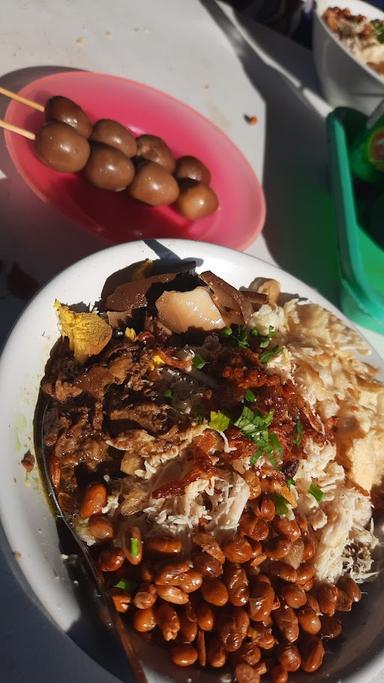 https://horego-prod-outlets-photos.s3.ap-southeast-3.amazonaws.com/horego.com/balikpapan-selatan/restaurant/bubur-ayam-kang-maman/review/thumbnail/af1qipo69dwwnisotcw3rhomztk69h3jmm-medgkkjmp.jpg