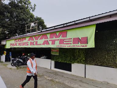 https://horego-prod-outlets-photos.s3.ap-southeast-3.amazonaws.com/horego.com/balikpapan-selatan/restaurant/sop-ayam-pak-kus-klaten/review/thumbnail/af1qipouvborycbdgpy-lb6waa5pudarcw8quzjyjkbs.jpg