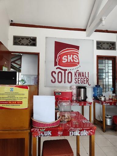 https://horego-prod-outlets-photos.s3.ap-southeast-3.amazonaws.com/horego.com/balikpapan-selatan/restaurant/soto-kwali-seger-sks-khas-solo/review/thumbnail/af1qippju9gwsskov6bchhdooitipuqsbzo9cjvcqybn.jpg