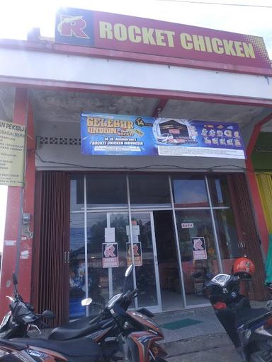 https://horego-prod-outlets-photos.s3.ap-southeast-3.amazonaws.com/horego.com/balikpapan-tengah/restaurant/rocket-chicken-indrakila/review/thumbnail/af1qipmtfzndzj3b52nks-wm-5ellqy2n_lptsjccgoh.jpg