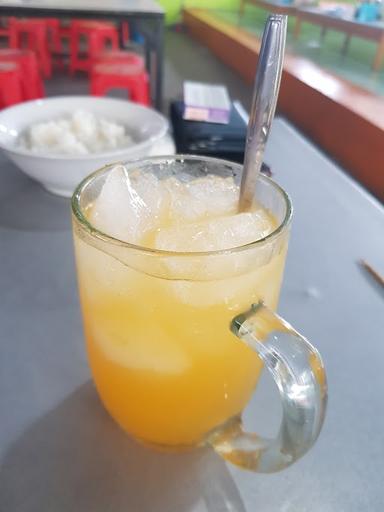 https://horego-prod-outlets-photos.s3.ap-southeast-3.amazonaws.com/horego.com/banjar-baru-selatan/restaurant/mie-ayam-dan-bakso-raden-solo/review/thumbnail/af1qippj6wlwvrwznpddfg1bkk6cahtydhtgm7jwkxke.jpg