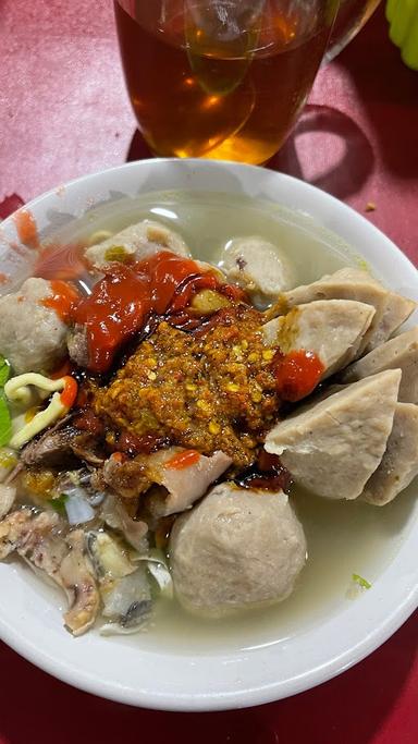 https://horego-prod-outlets-photos.s3.ap-southeast-3.amazonaws.com/horego.com/banjar-baru-utara/restaurant/bakso-mie-ayam-artomoro/review/thumbnail/af1qipo_gqa82w27fhbdvrz0zvs32_pm7hwdapokuxxp.jpg