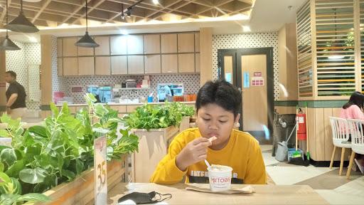 Solaria - Q Mall Banjarbaru review
