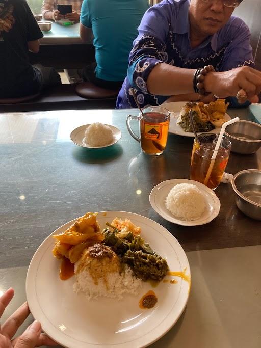 Rumah Makan Cinto Raso Masakan Padang review