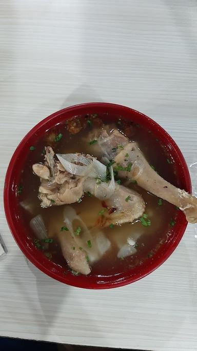 https://horego-prod-outlets-photos.s3.ap-southeast-3.amazonaws.com/horego.com/banjarmasin-utara/restaurant/bancir-banjar-noodle-from-agus-sasirangan-in-kayutangi/review/thumbnail/af1qipodl2j46ddhykfk_xrvlm95_bmljvdt01v_ryrt.jpg