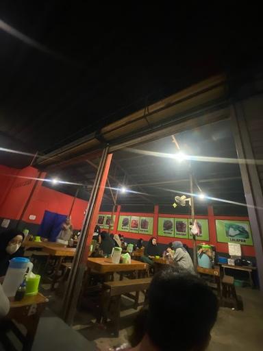 https://horego-prod-outlets-photos.s3.ap-southeast-3.amazonaws.com/horego.com/banjarmasin-utara/restaurant/rumah-makan-paijo/review/thumbnail/af1qipnrsjamsv3jywi6pexuh66wubag-4njqksbzgsa.jpg