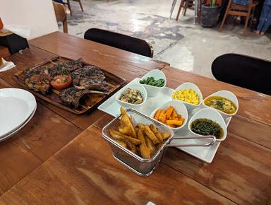 https://horego-prod-outlets-photos.s3.ap-southeast-3.amazonaws.com/horego.com/bekasi-selatan/restaurant/double-u-steak-by-chef-widhi-bekasi/review/thumbnail/af1qipppns4tccdcas9latmccm6ywphhzojz-4cxlm_p.jpg