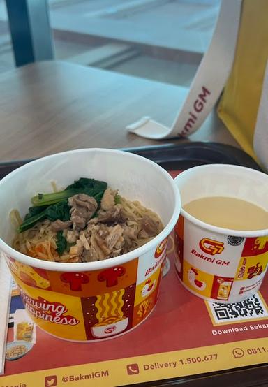 https://horego-prod-outlets-photos.s3.ap-southeast-3.amazonaws.com/horego.com/benda/restaurant/bakmi-gm-bandara-terminal-3/review/thumbnail/af1qipoeswzeh681q_dxsmyehm3blucp3iwqjywnurwf.jpg