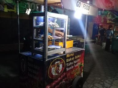 https://horego-prod-outlets-photos.s3.ap-southeast-3.amazonaws.com/horego.com/bergas/cafe/bakso-bakar-tahu-walik-mas-robby/review/thumbnail/af1qipotflkbpnyqrwmvcchapg11k8kannw7anvouhno.jpg