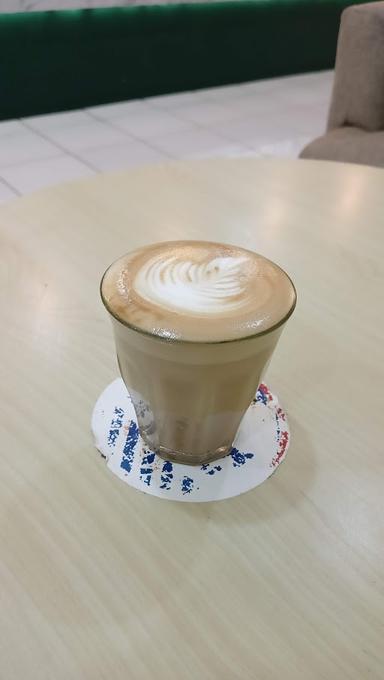 https://horego-prod-outlets-photos.s3.ap-southeast-3.amazonaws.com/horego.com/bogor-barat/coffee-shop/btari-coffee-coworking-space/review/thumbnail/af1qipm6c2jxeu9_36qxcrpwqqnwv8vxuiuu9y7kyqdg.jpg