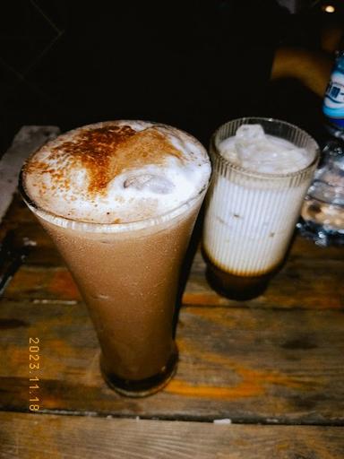 https://horego-prod-outlets-photos.s3.ap-southeast-3.amazonaws.com/horego.com/bogor-barat---kota/cafe/genus-coffee-boutique/review/thumbnail/af1qipnea-zzuopqjzguq1s2kskvwc2hojjytks3vzxe.jpg