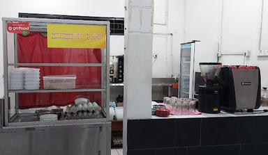 https://horego-prod-outlets-photos.s3.ap-southeast-3.amazonaws.com/horego.com/bogor-selatan---kota/chinese-restaurant/bubur-spesial-batutulis/review/thumbnail/af1qipohfosfk1ku36zlcrdkz5d9rpf8ohbzazofwasy.jpg