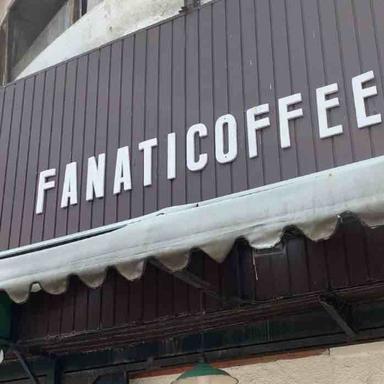 https://horego-prod-outlets-photos.s3.ap-southeast-3.amazonaws.com/horego.com/bogor-selatan---kota/coffee-shop/fanaticoffee-coffeetaria/review/thumbnail/horego-90988520.jpg