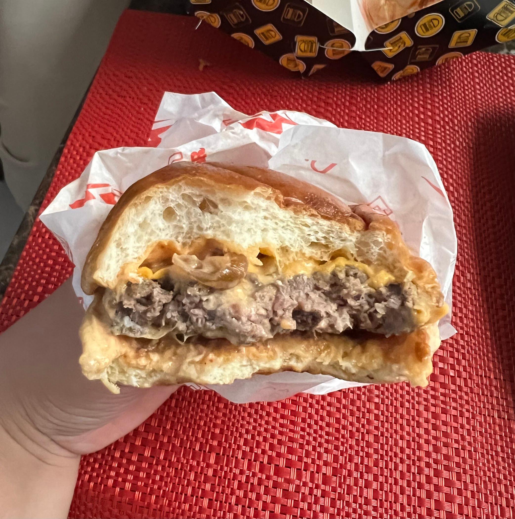 Flash Burger X Kopi Dari Hati - Pajajaran review