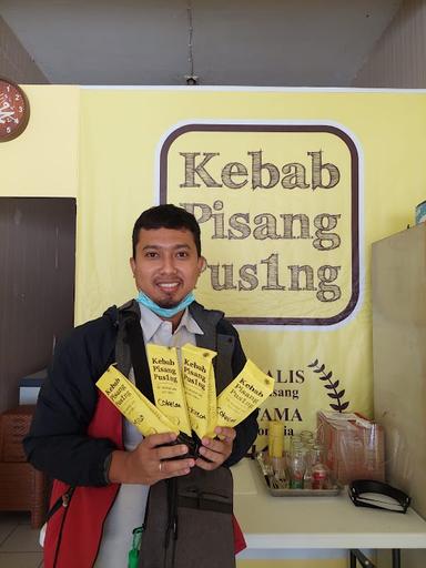 https://horego-prod-outlets-photos.s3.ap-southeast-3.amazonaws.com/horego.com/bojongsari/restaurant/kebab-pisang-pusing/review/thumbnail/af1qippzhezfwhweyexarjlghmfglulsg8hxkbptkutm.jpg